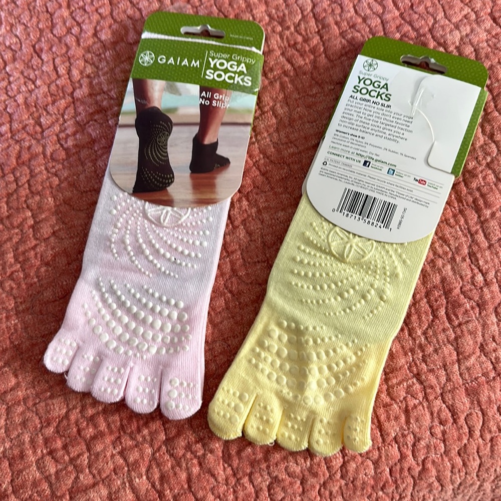 GAIAM Yoga Socks
